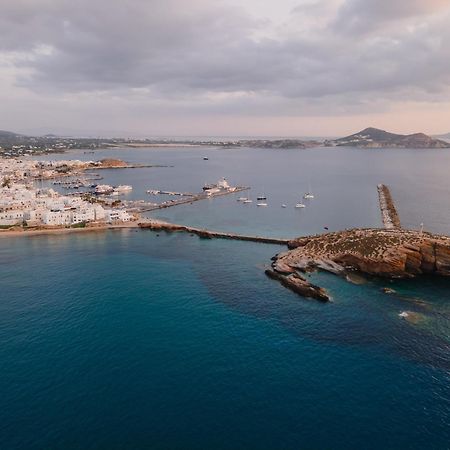 ホテル Naxos Rhyton Naxos City エクステリア 写真