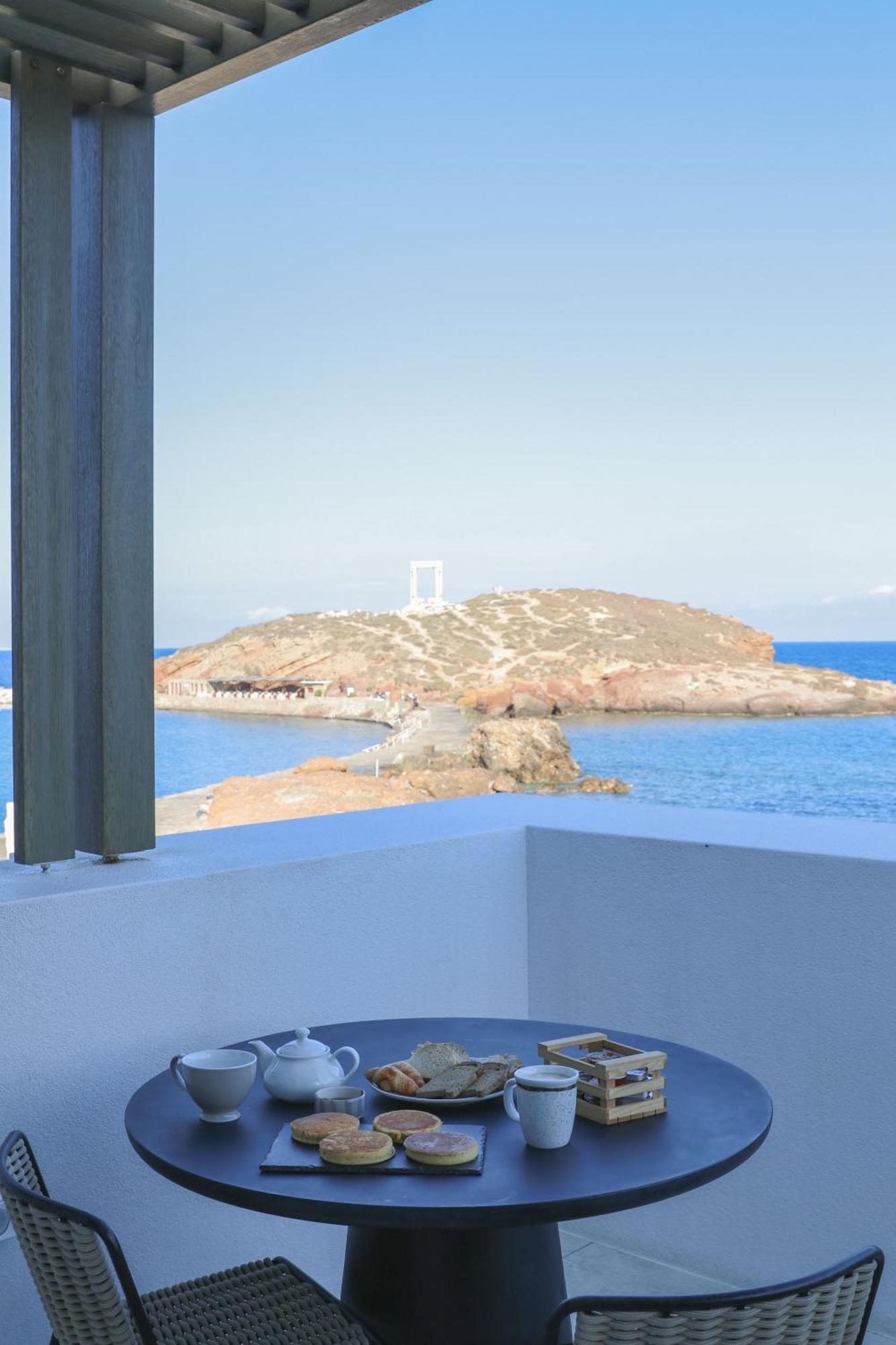 ホテル Naxos Rhyton Naxos City エクステリア 写真